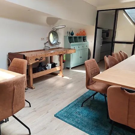 Bed and breakfast Boat On Water Róterdam