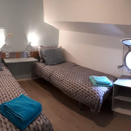 Bed and breakfast Boat On Water Róterdam