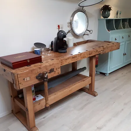 فندق مبيت وإفطار On Water