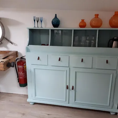 Bed & Breakfast Boat On Water