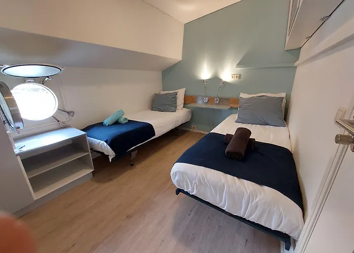 Boat On Water 3* 鹿特丹